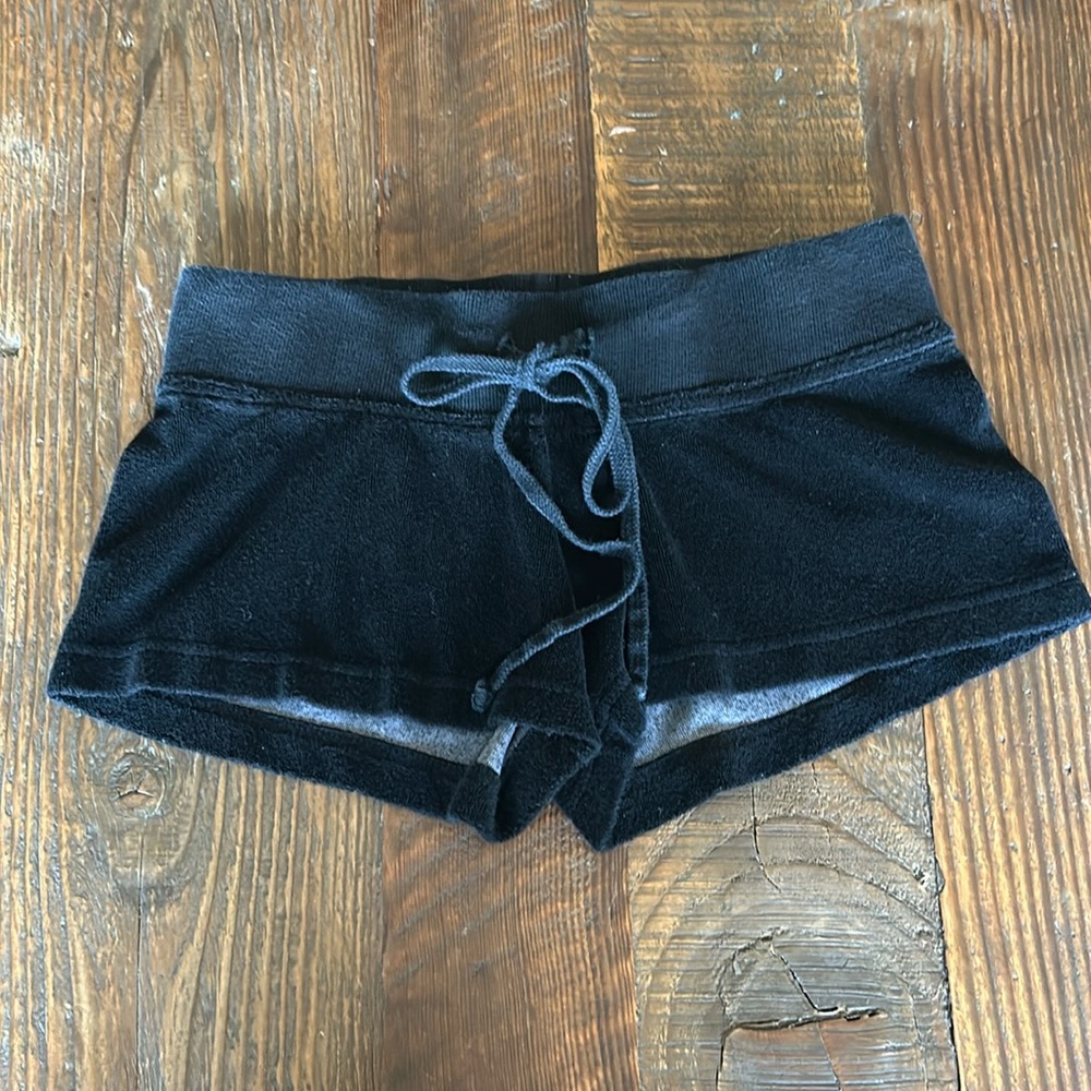 Black Hard Tail Drawstring Shorts Girls Small - EUC